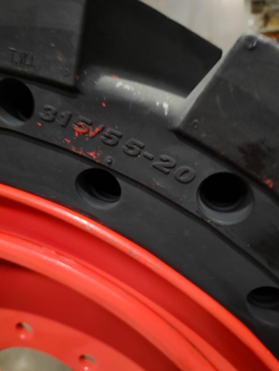 Шина 12-16.5 Цельнолитая ( с Диском )