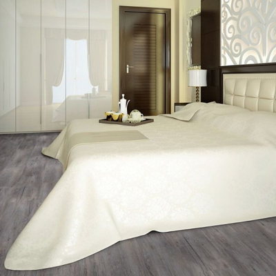 Виниловый пол Wineo 800 Wood Riga Vibrant Pine DLC00082 в интерьере комнаты