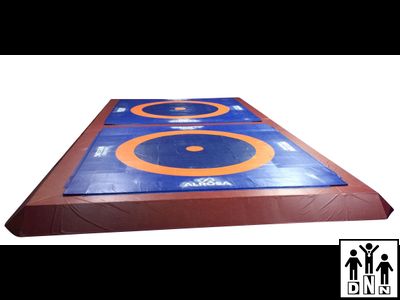 Помост для 2х борцовских ковров 16х30х0,8м DNN (порошковая окраска)