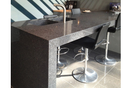 Барные стойки и ресепшен