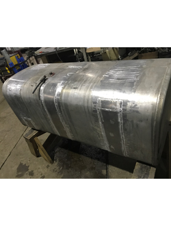 Ремонт топливного бака грузового автомобиля , сварка аргон.