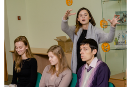 Разговорный Английский  (уровень Advanced - для взрослых,студентов,старших школьников)