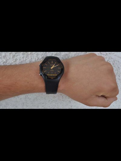 Часы Casio AW-90H-9E