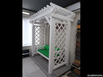 Пергола деревянная К-2 с качелей