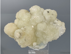 Стильбит, кальцит. Индия. 64*45*30мм