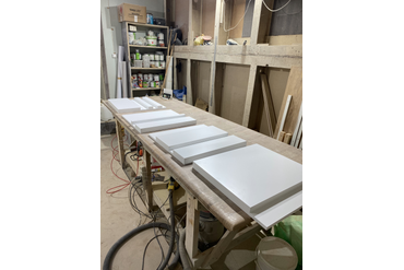 Тщательно отлифовали, покрыли специальным составом.