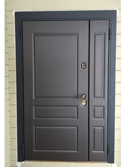 ДВУХСТВОРЧАТЫЕ  ВХОДНЫЕ  ДВЕРИ