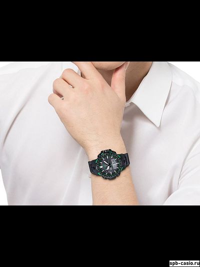 Часы Casio Pro Trek PRW-6100FC-1