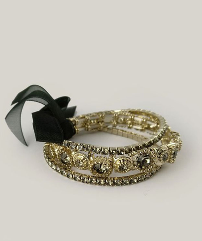 (АРТИКУЛ: 6557/55) БРАСЛЕТ ЖЕНСКИЙ, МЕТАЛЛ "СВЕТЛОЕ ЗОЛОТО", СЕРЫЕ СТРАЗЫ, ЧЕРНАЯ ЛЕНТА