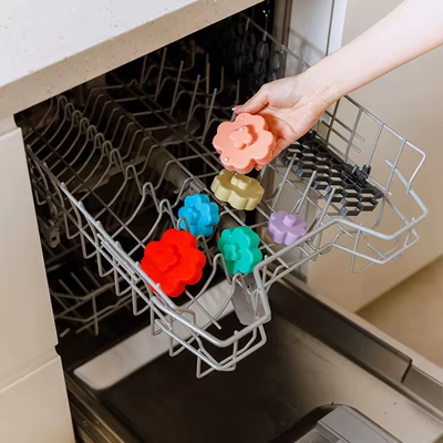 Пирамидка - прорезыватель из пищевого силикона Цветок