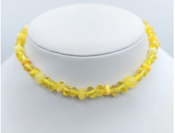 Детские бусы из натурального янтаря через узелок арт 32