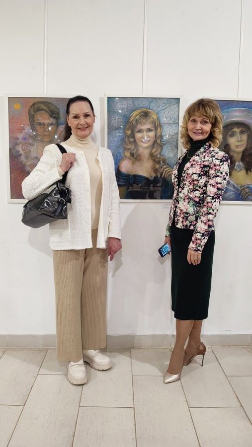 Порно көру: мас болды және трахает