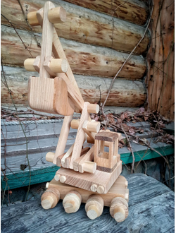 игрушка экскаватор деревянный