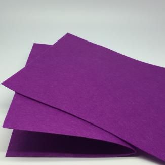 Фетр фиолетовый 20*30 см. Цена за 1 лист.
