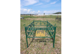 Ограда №35;
Высота полотна - 50 см;
Каркас - труба витая 25*25/столбы витые 40*40;
Рисунок - труба 15 мм;
Цена - 3850 (с лаком+150) р. за п.м. + мечеть лазер 