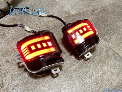 Противотуманки Toyota Land Cruiser 200 бегающие LED черные