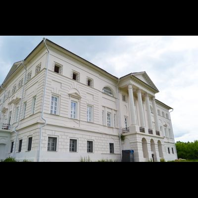 Экскурсия "Полотняный завод. Дворяне и фабриканты"