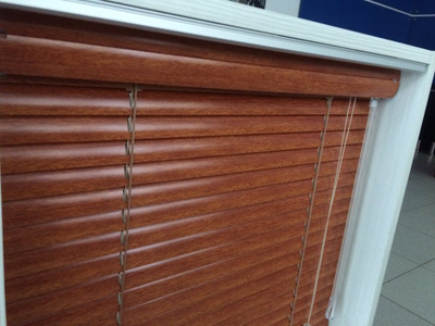 Жалюзи горизонтальные HOLIS, Принт "дерево"