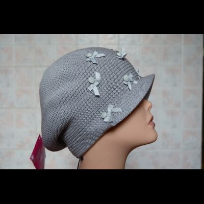 женская кепка Vizio 4876 с бантиками серая