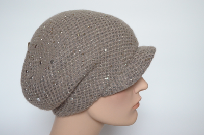 Итальянский вязаный берет с козырьком Визио фото