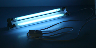 Ультрафиолетовая бактерицидная лампа-стерилизатор для дезинфекции помещений