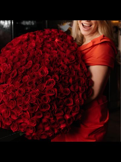 201 красная роза Голландия 80 см