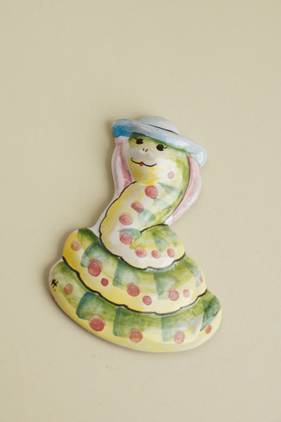 Змейка в шляпке (магнит)