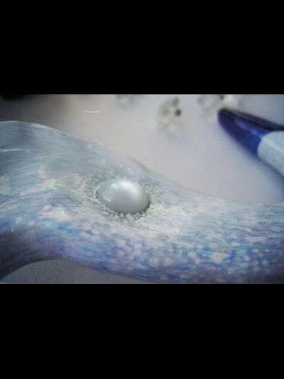 "Принцесса-Лебедь", волшебная брошь с натуральным лунным камнем (по мотивам "Лебединого озера")