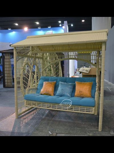 Садовые качели-беседка из ротанга