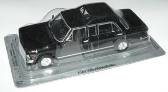 Модель без журнала &quot;KULTOWE AUTА PRL-u&quot; (Культовые автомобили). FIAT 130 PAPAMOBIL