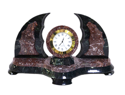 Модель № ST27: часы из камня змеевика и креноида &quot;Летучая мышь&quot; (копия)