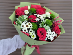 Букет с диантусом "Карелия"