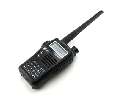Рация Kenwood TH-K4AT Dual Band VHF+UHF (136-174MHz/400-470MHz), 8W, 3000mAh Li-ion, с гарнитурой