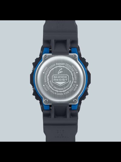 Часы Casio G-Shock DW-5600RS-8