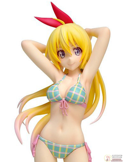 Фигурка 1/10 Читогэ Кирисаки (Chitoge Kirisaki Beach Queens)