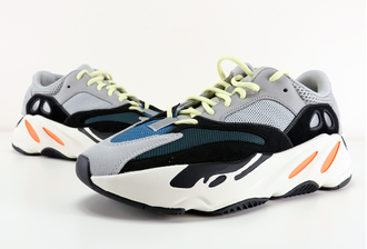 Adidas Yeezy Boost 700 - Wave Серые с зеленым