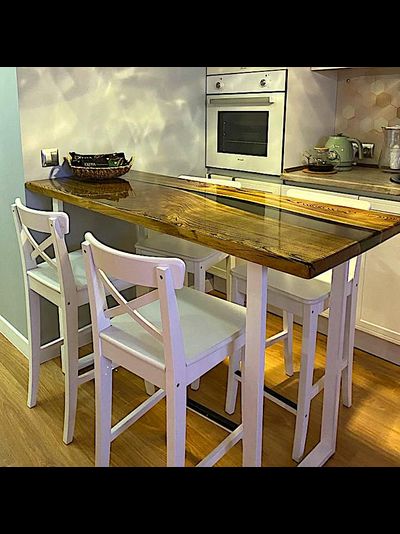 стол река из эпоксидной смолы дымчатого цвета