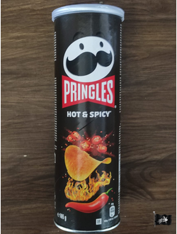 PRINGLES 165 гр. Острый перец