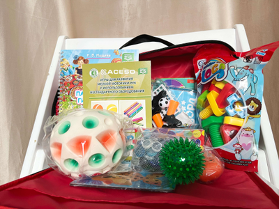 Чемодан логопеда "Мелкая моторика"