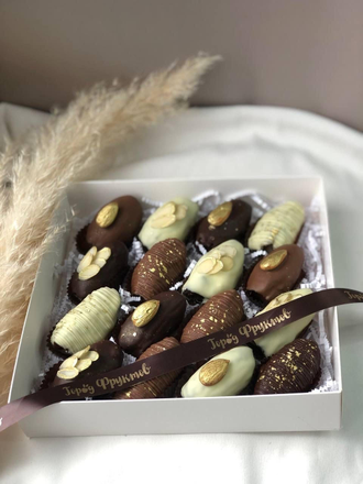 Финики в бельгийском шоколаде