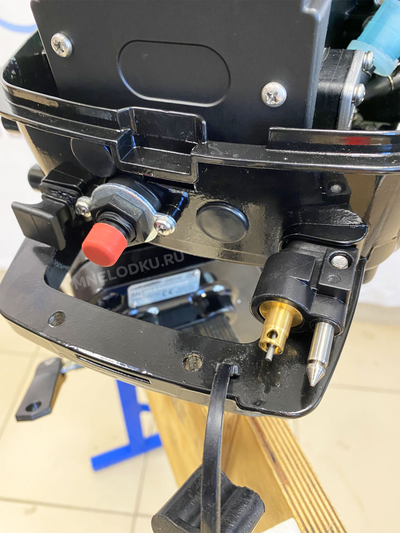 Лодочный мотор GLADIATOR G5FHS управление - MNELODKU.RU