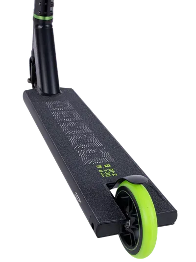 Трюковой самокат Tech Team Duker 3.0 green