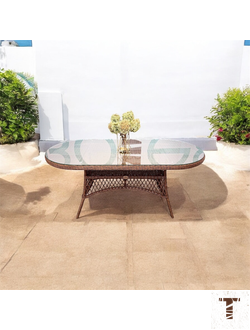 овальный стол из ротанга