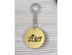 Брелок с гравировкой год Кролика №45