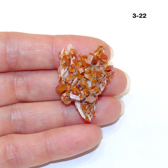 Ванадинит натуральный (щетка) №3-22: 34*26*15мм