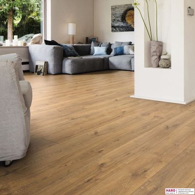 Ламинат Haro Tritty 100 Gran Via Дуб Портлэнд Натур 533141 32 класс толщина 8 мм с фаской 2.68 м2