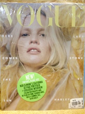 Журнал &quot;Vogue Italia. Вог Италия&quot; №8 (август) 2017 год