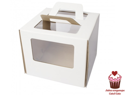 Коробка для торта с 4-мя окнами Белая 30х30х19 см