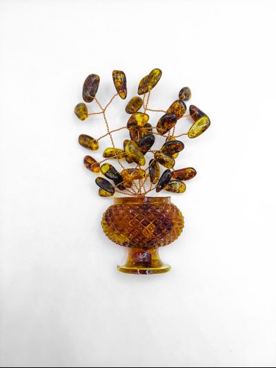 Сувенир-магнит "ВАЗА С ВЕТОЧКАМИ"