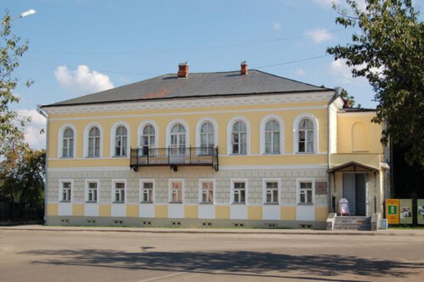 Музея Уездного города